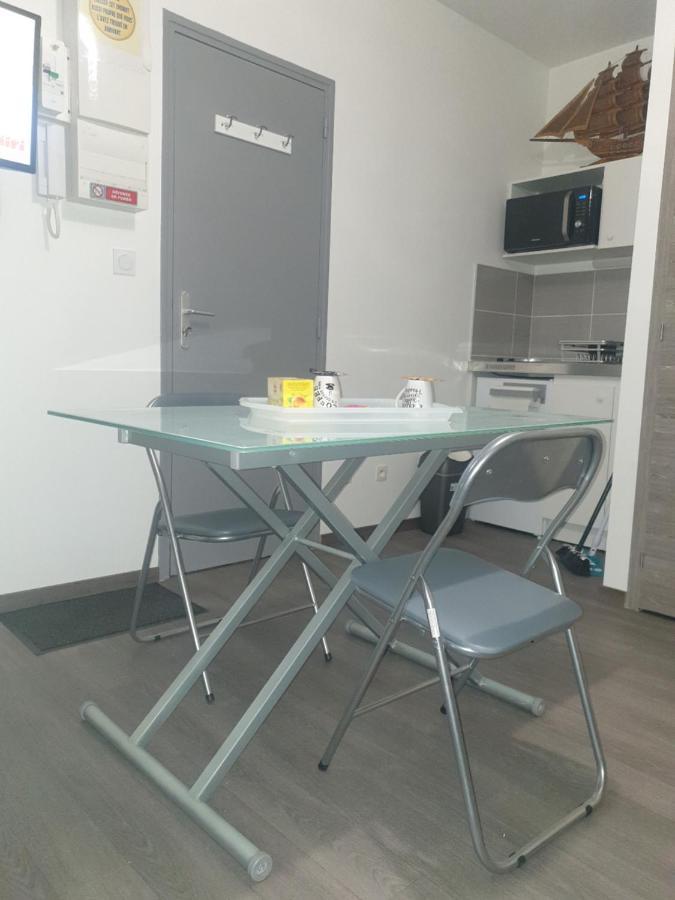 Studio Meuble Au Rdc , Proche Lac Aix-les-Bains Bagian luar foto